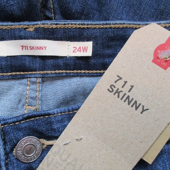 Levi's 711 Skinny Crop Destroyed Jeans - Picture 7 of 9